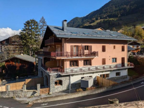 Appartement rénové pied des pistes - 2 ch - 6 pers - Parking - Arêches-Beaufort - FR-1-342-324